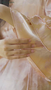 Peach Noir