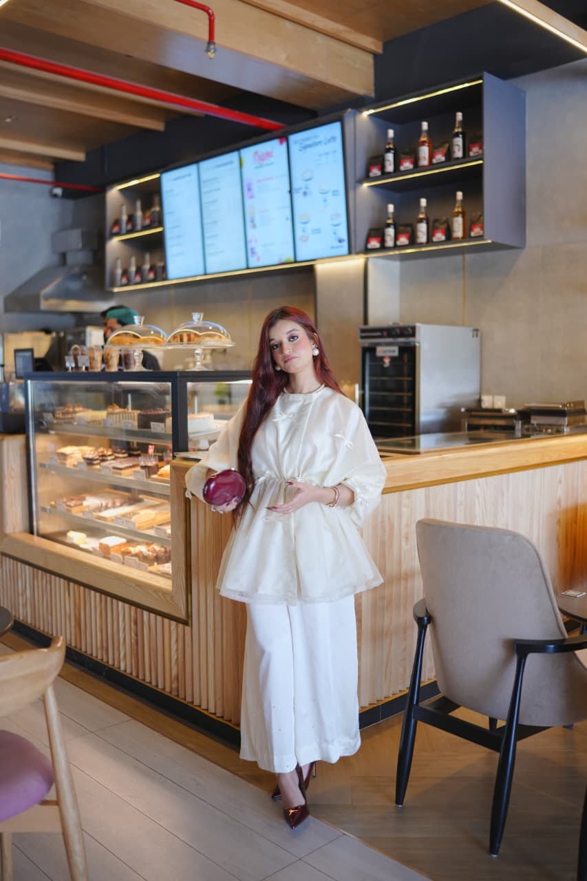 Khulaizan signature look 8