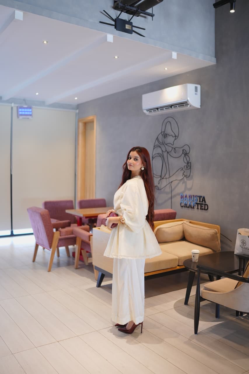 Khulaizan signature look 11